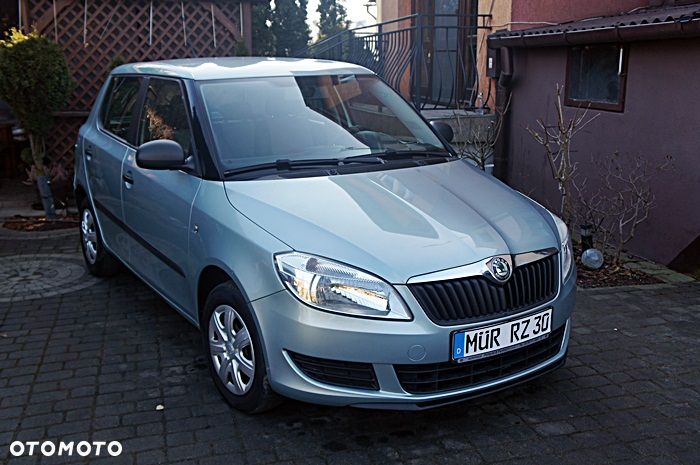 Skoda Fabia 1.2 HTP FAMILY - 12