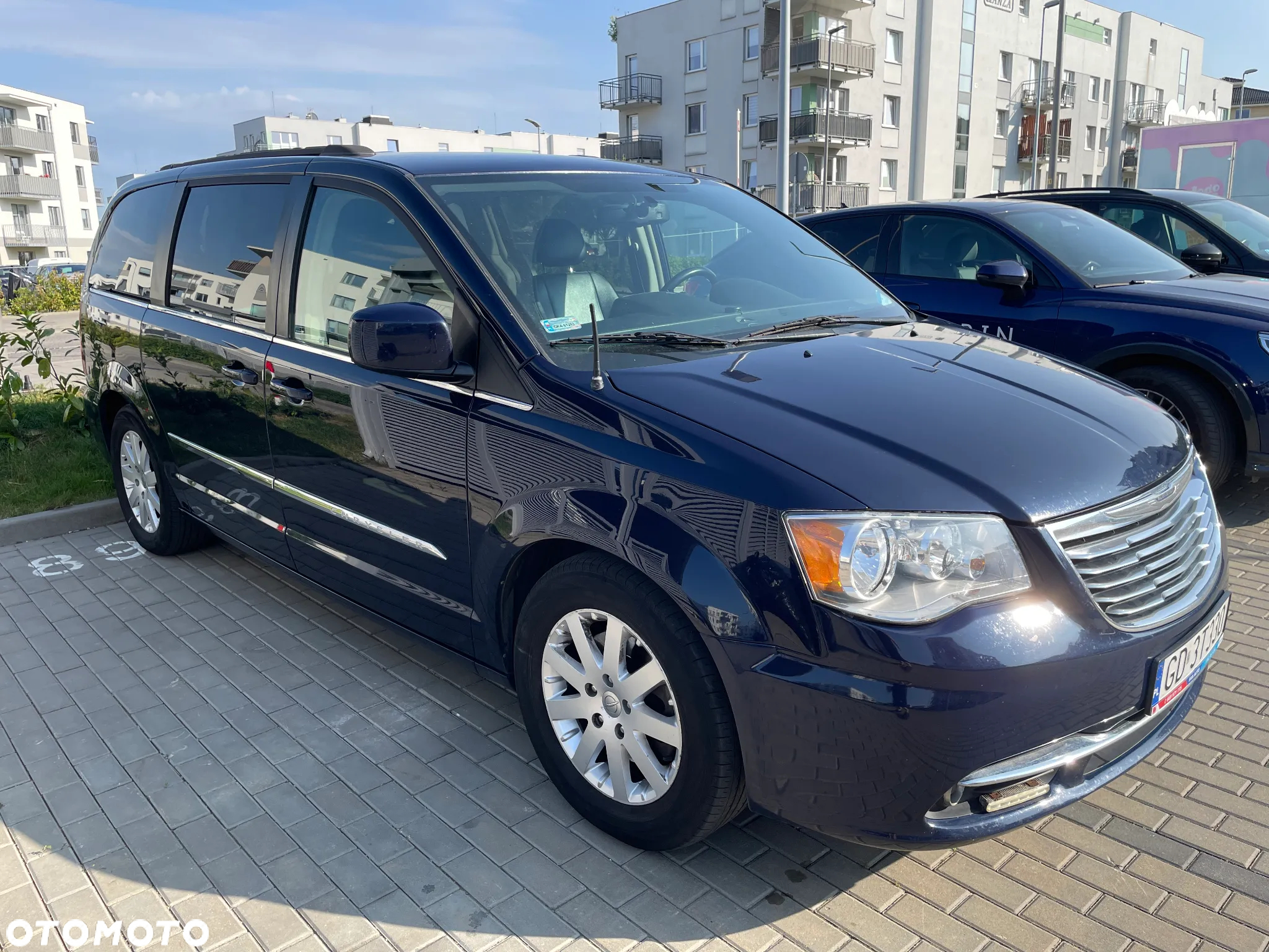 Chrysler Town & Country 3.6 Touring - 2