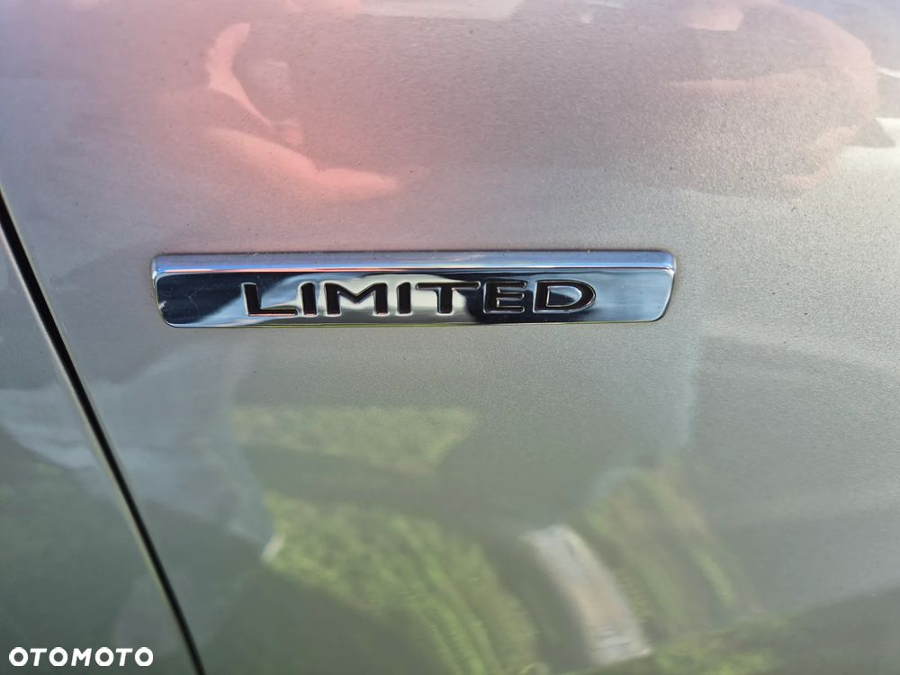 Renault Clio 1.2 16V 75 LIMITED - 13