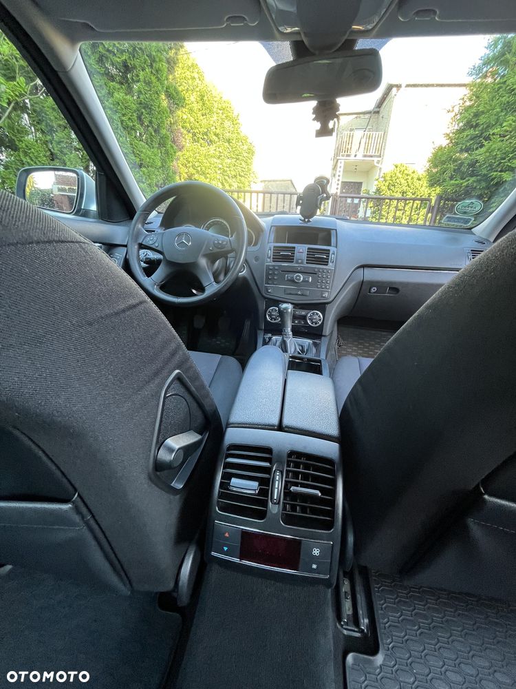 Mercedes-Benz Klasa C 220 CDI DPF Elegance - 11