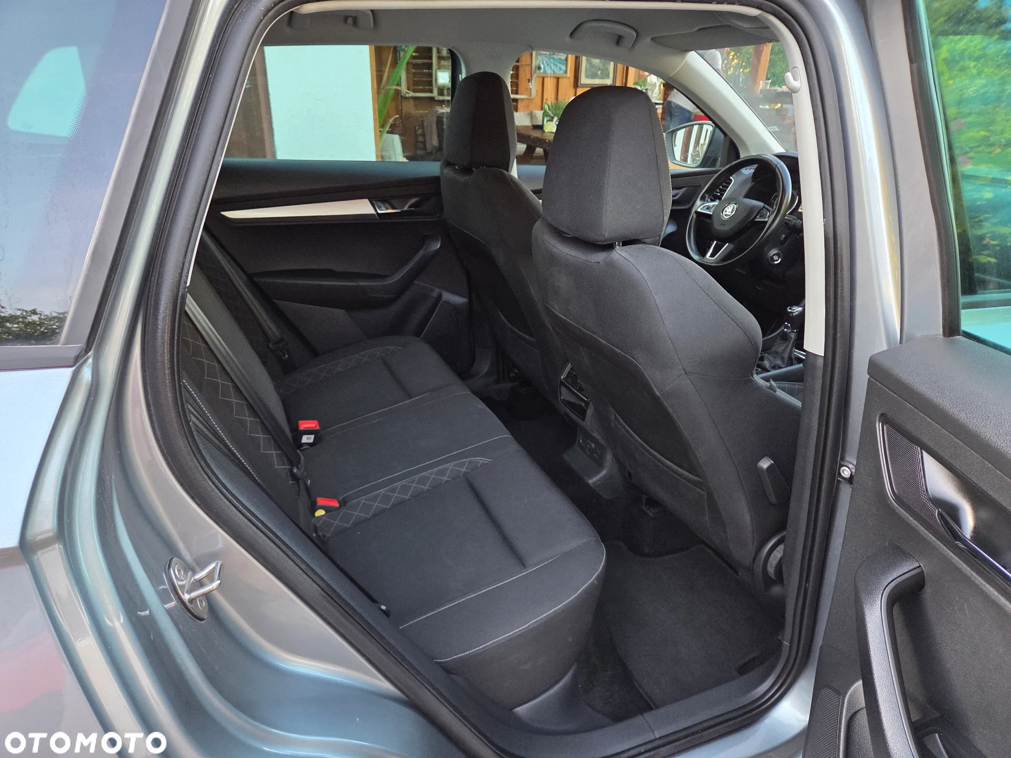 Skoda Karoq 1.0 TSI Selection - 8