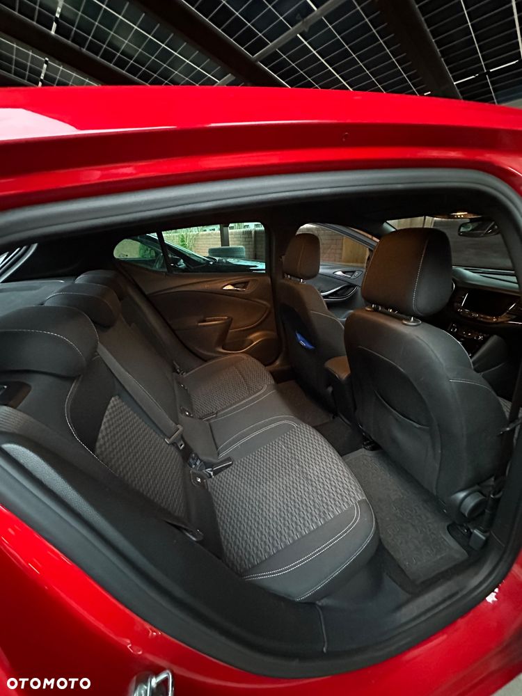 Opel Astra 1.4 T Dynamic - 9