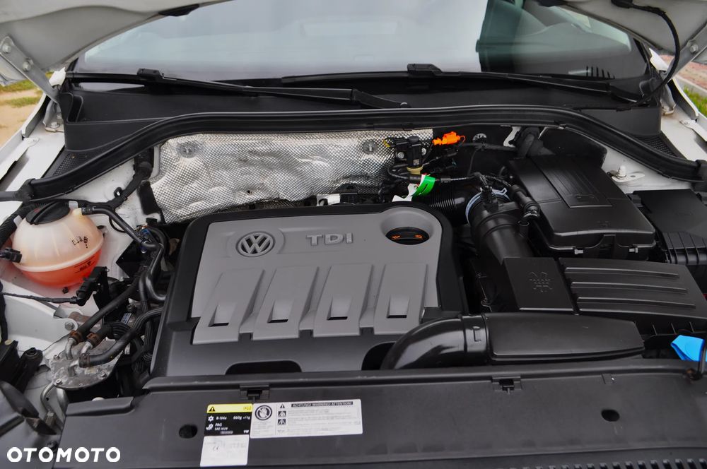 Volkswagen Tiguan 2.0 TDI DPF BlueMotion Technology Exclusive - 35