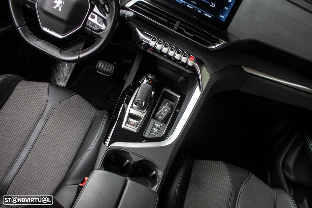 Peugeot 5008 PureTech 130 EAT8 Stop & Start Active Pack - 32