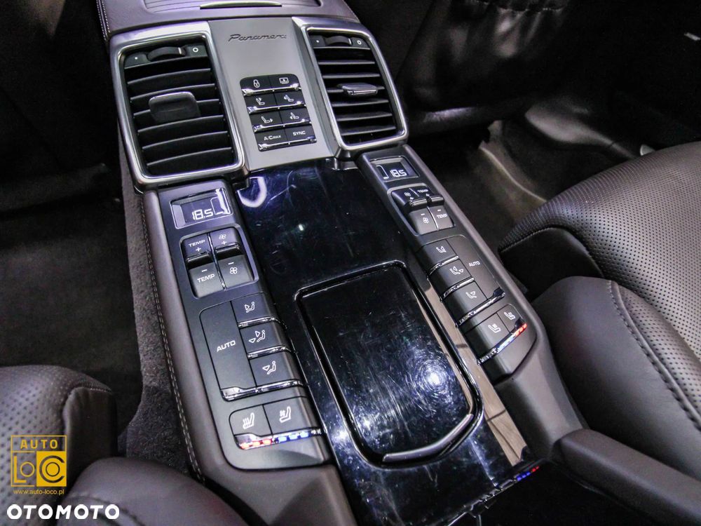 Porsche Panamera 4S Executive PDK - 29