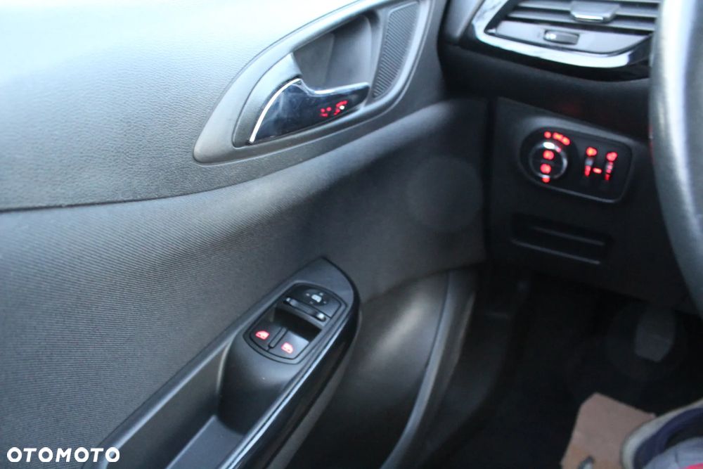 Opel Corsa 1.4 16V Active - 24