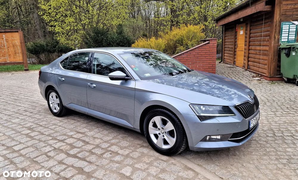 Skoda Superb 2.0 TDI Ambition - 1