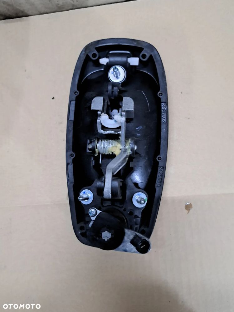 Fiat Doblo II zamek lewy przód 5 pin klamka - 3