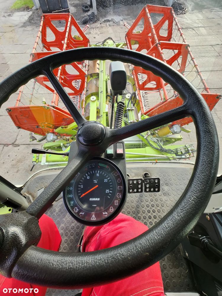 Claas MEDION 310 - 25
