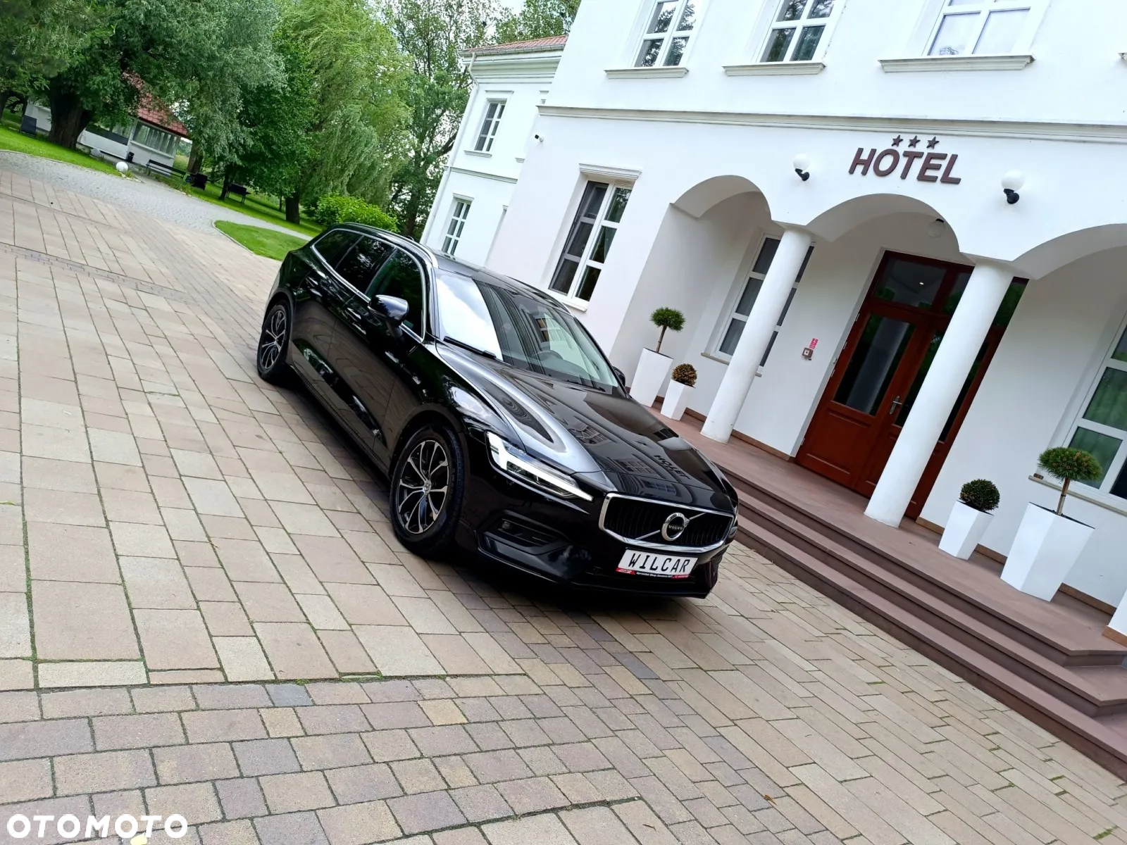 Volvo V60 D3 Momentum Pro - 12