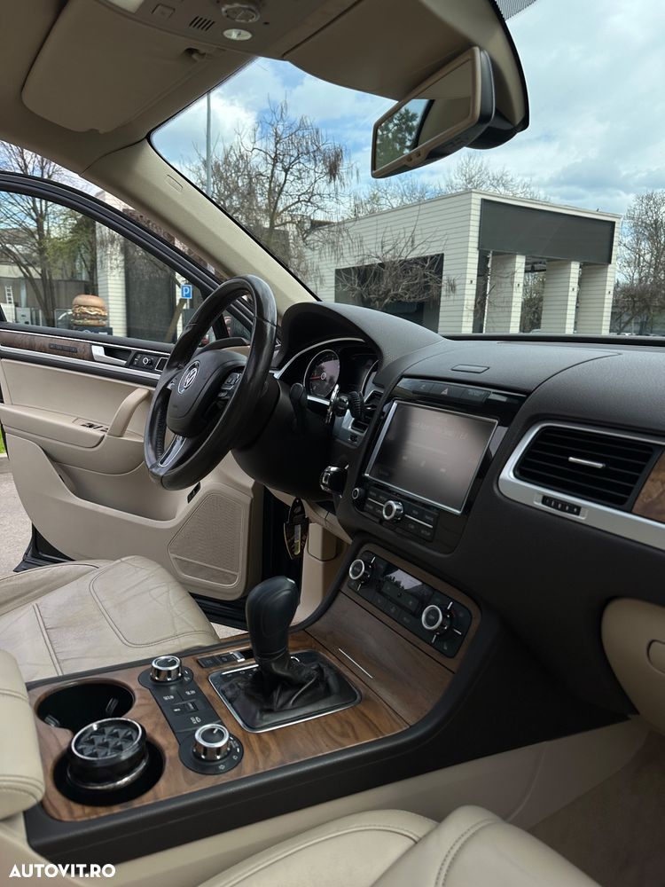 Volkswagen Touareg 3.0 V6 TDI BMT Terrain Tech - 19