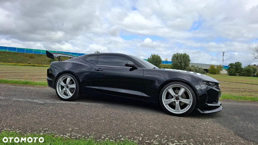 Chevrolet Camaro - 21