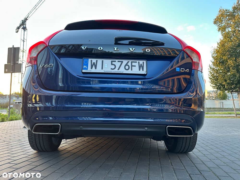 Volvo V60 D4 Drive-E Ocean Race - 13