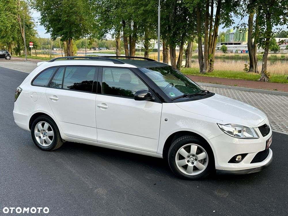 Skoda Fabia 1.4 TSI DSG RS - 3