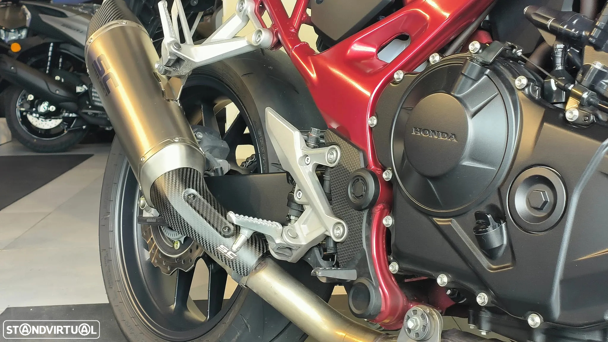 Honda Hornet 750 - 7