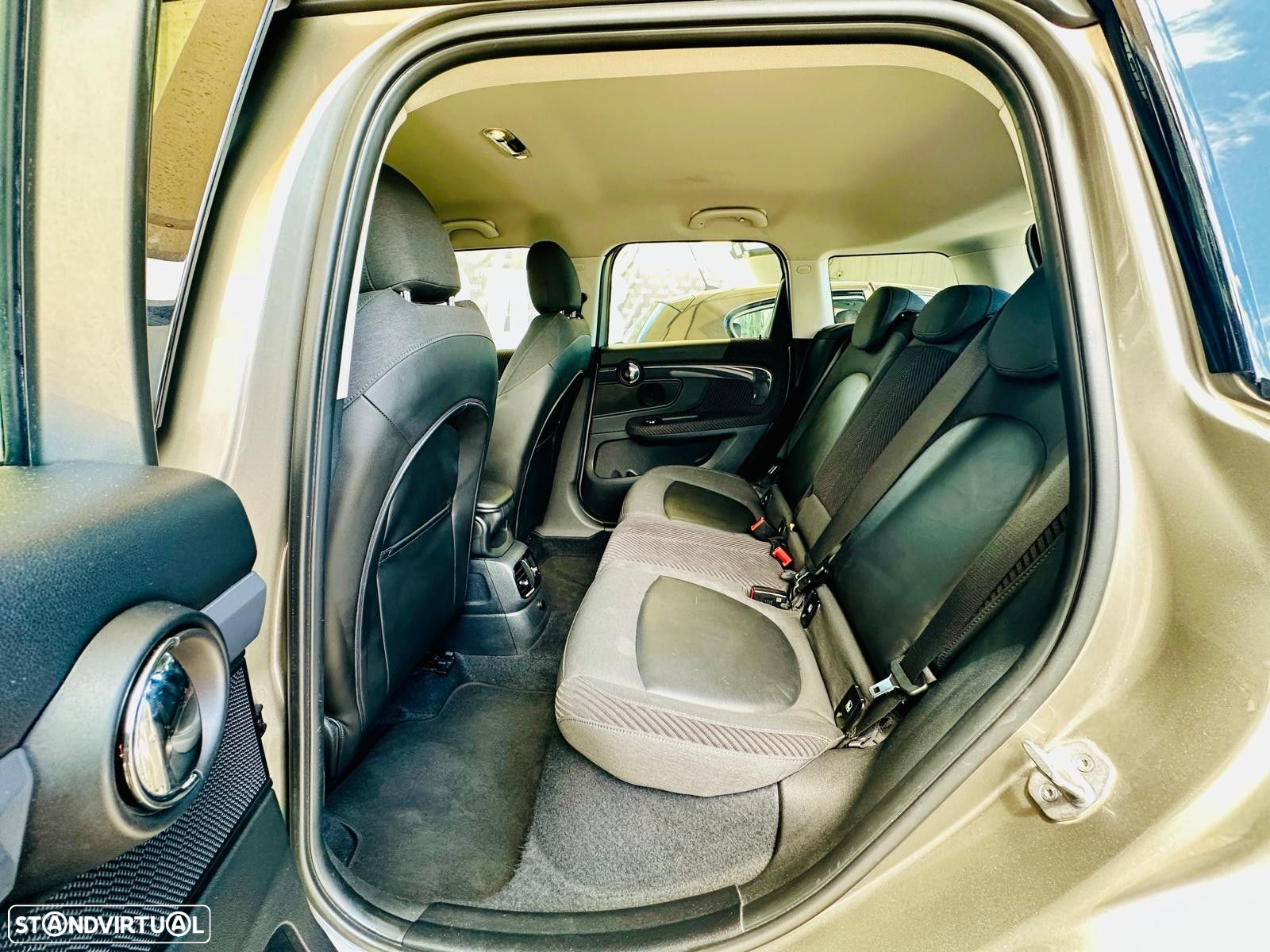 MINI Countryman Cooper SE ALL4 Auto - 33