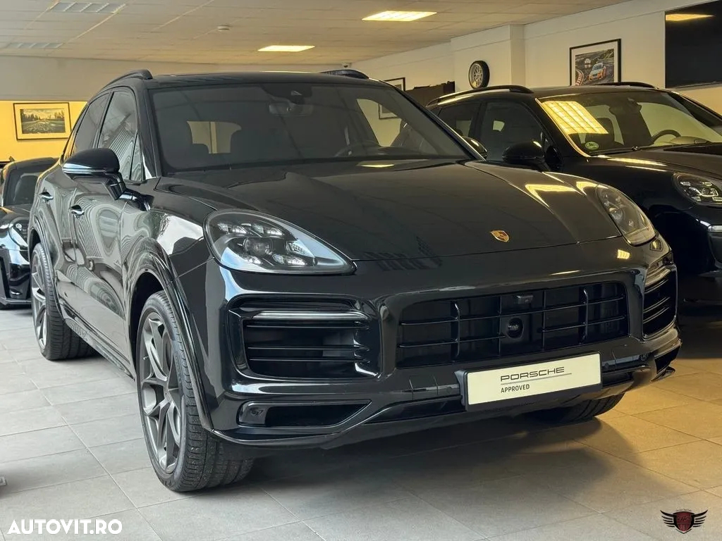 Porsche Cayenne S Tiptronic S Platinum Edition - 3