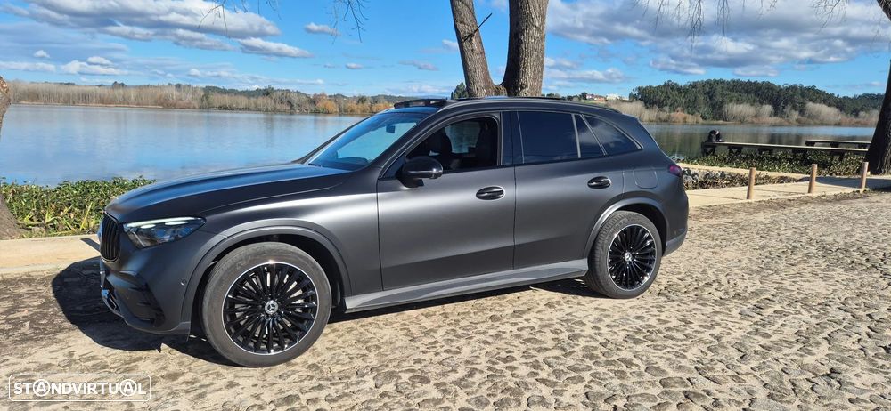 Mercedes-Benz GLC 300 e 4Matic - 3