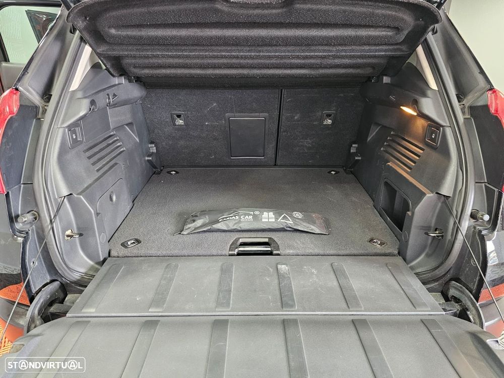 Peugeot 3008 1.6 HDi Premium - 21