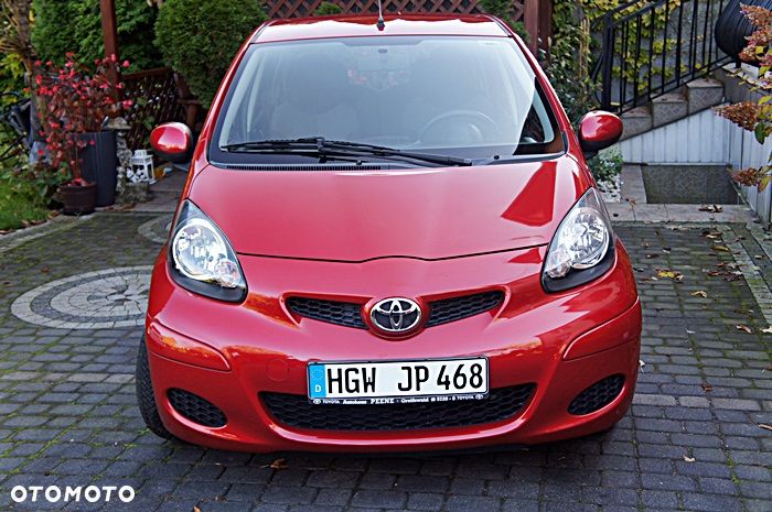 Toyota Aygo 2012 photo 2