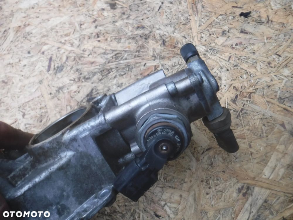 Vw Passat B6 Golf A3 S3  Skoda Seat Audi pompa paliwa 06F127025H BPY BWA AXX 2.0 TFSI 2.0T 200ps wysokiego cisnienia - 1