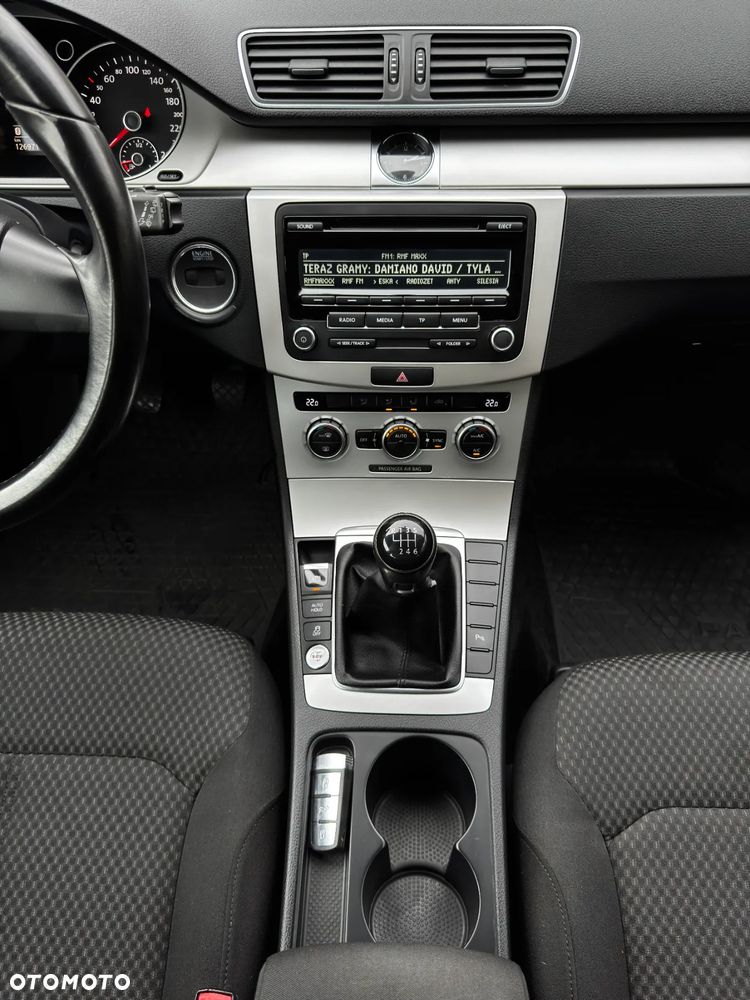 Volkswagen Passat 1.4 TSI Comfortline - 15