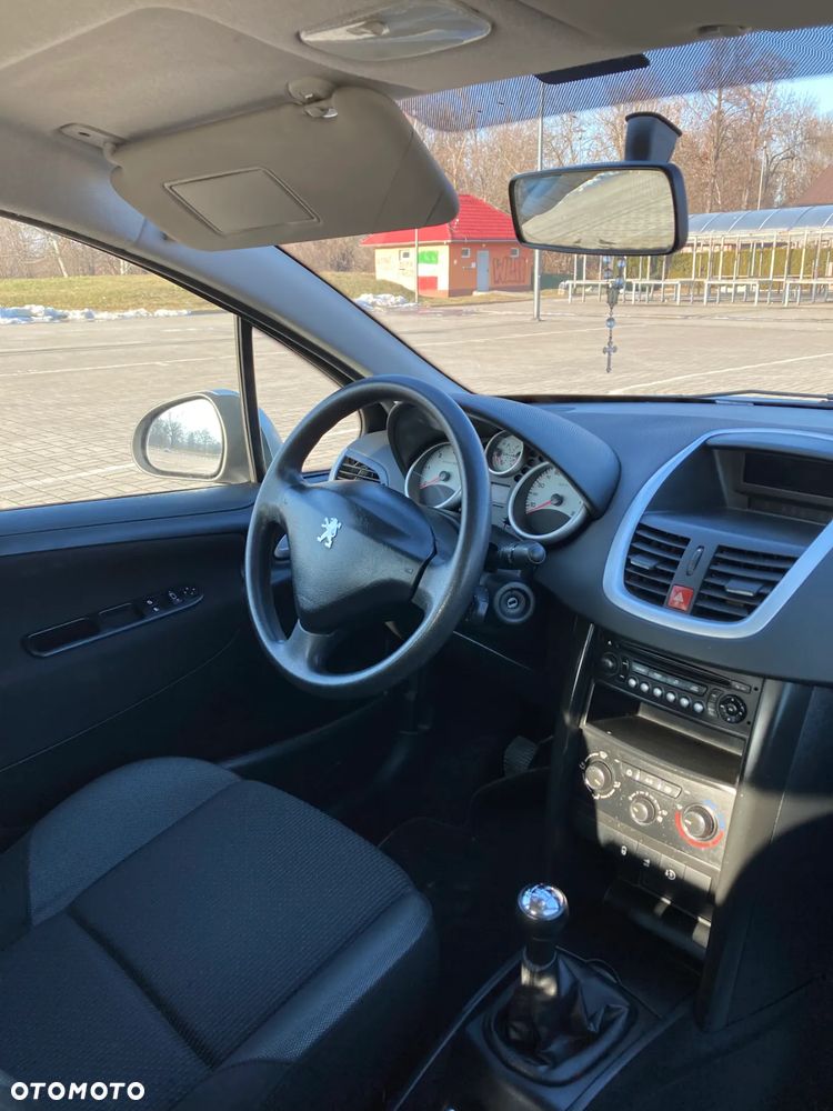 Peugeot 207 70 HDi FAP Tendance - 6