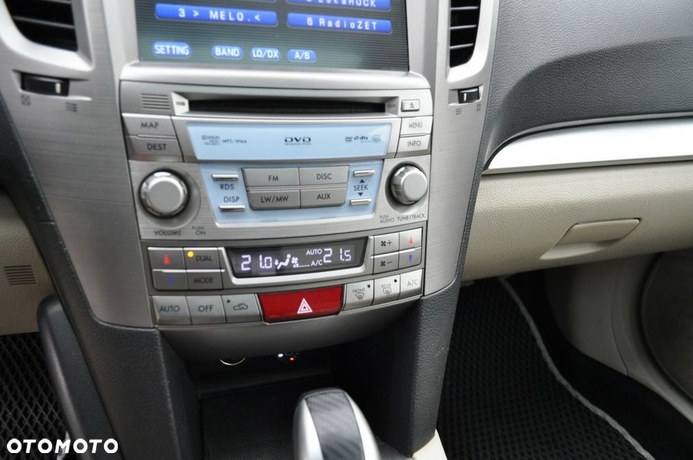 Subaru Outback 2.5i Comfort Navi AT - 19