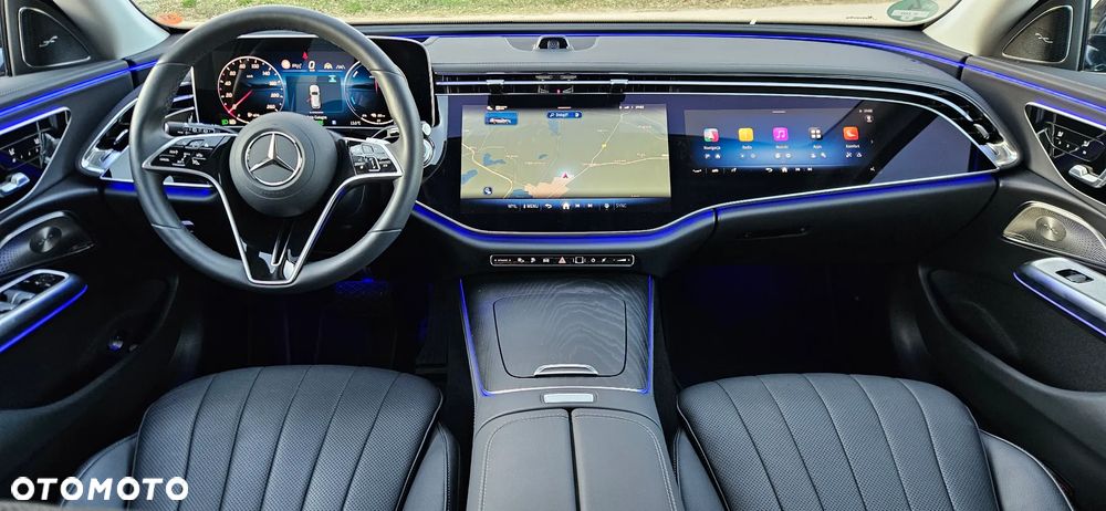 Mercedes-Benz Klasa E 300 PHEV Exclusive 9G-Tronic - 22