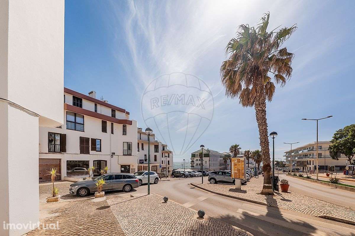 Loja  para arrendamento - Grande imagem: 2/35