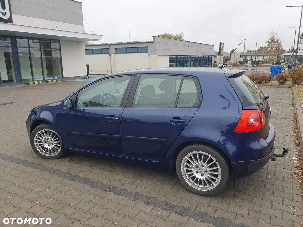 Volkswagen Golf V 1.4 Comfortline - 2