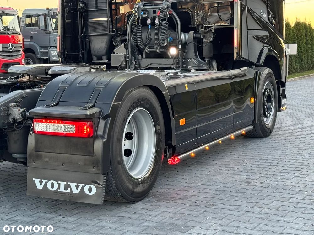 Volvo FH 500 / ACC /  KLIMA POSTOJOWA /RETARDER / NAVIGACJA / Z NIEMIEC - 19