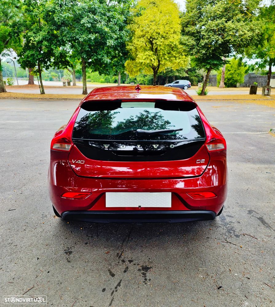 Volvo V40 1.6 D2 Eco R-Design - 34