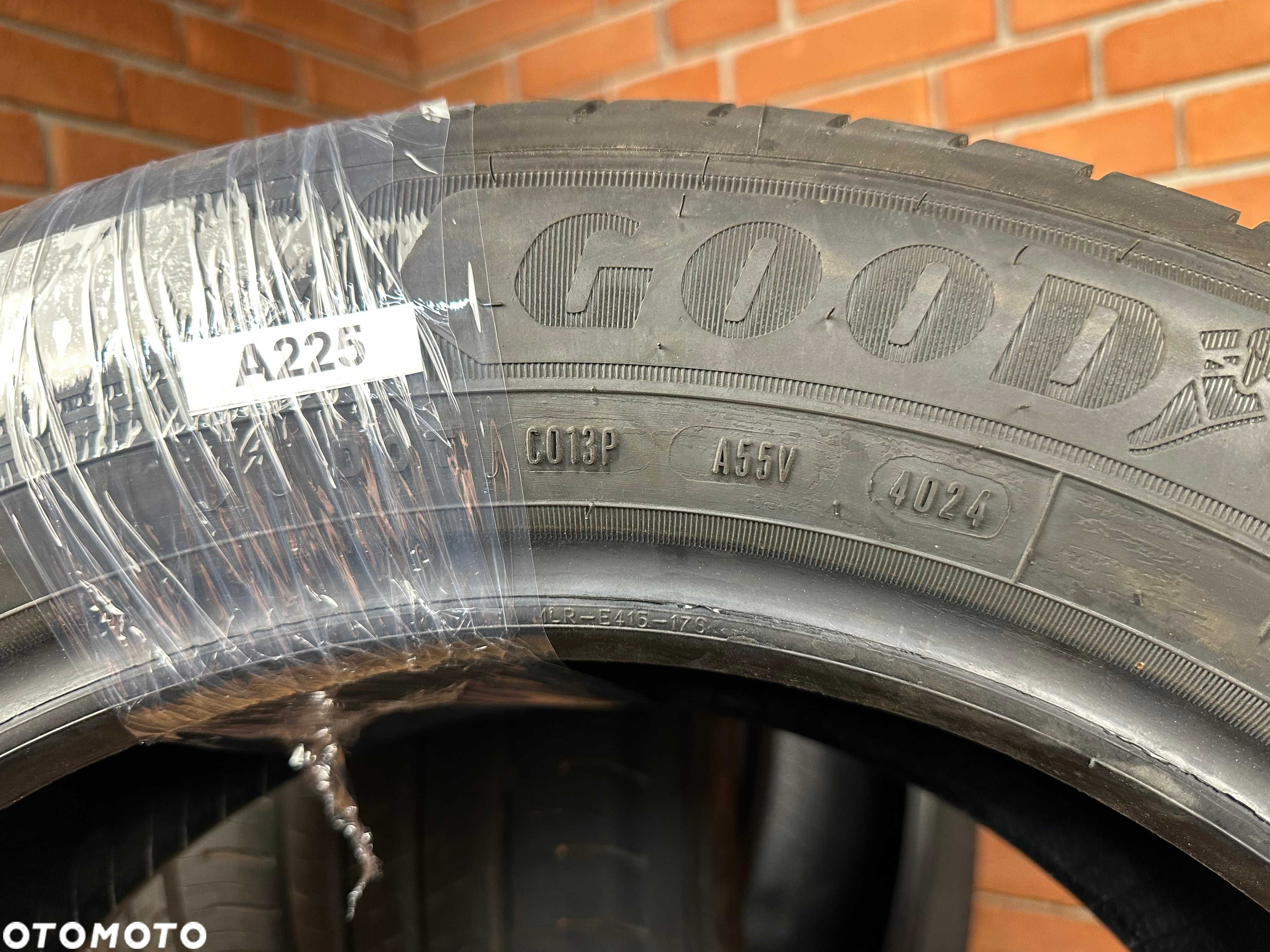 Opony Goodyear EfficientGrip CARGO 2 215/60R17C DEMO 2024 - 6