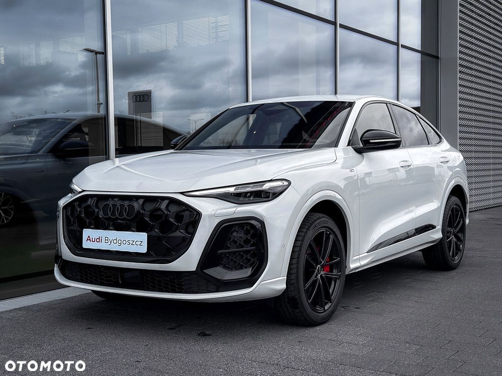 Audi Q5 Sportback - 1