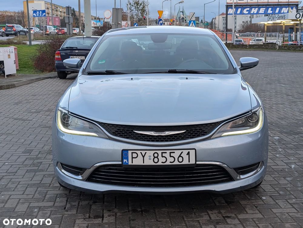 Chrysler 200 - 3