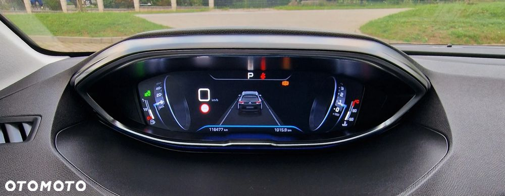 Peugeot 5008 1.6 PureTech Allure S&S EAT8 - 27