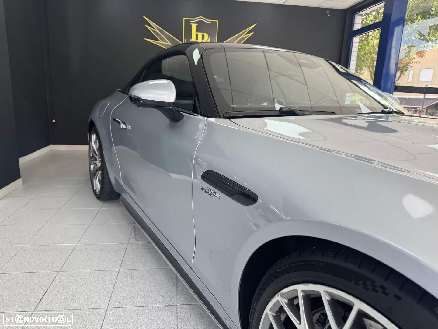 Mercedes-Benz SL 43 AMG - 37