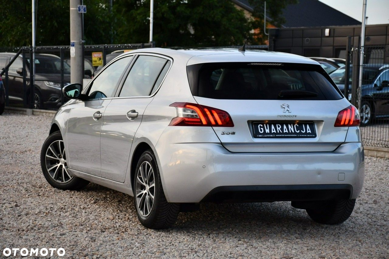 Peugeot 308 - 15
