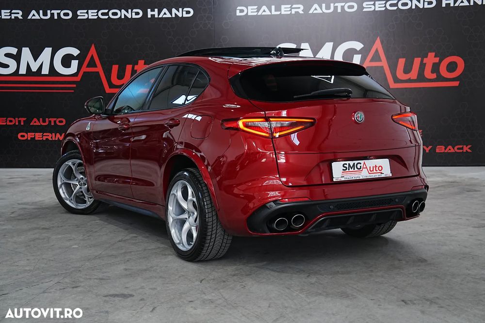 Alfa Romeo Stelvio - 15