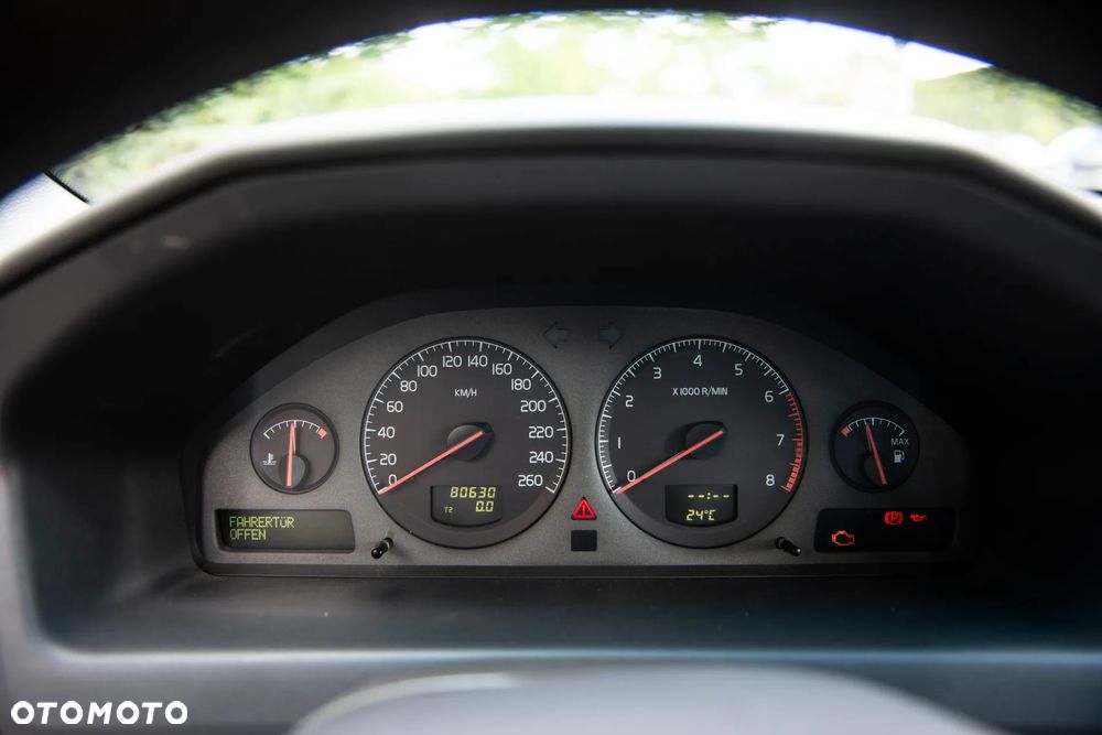 Volvo V70 2.4 Optima - 29