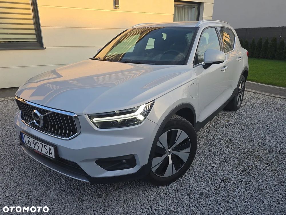 Volvo XC 40 T4 Plug-In Hybrid Core - 1