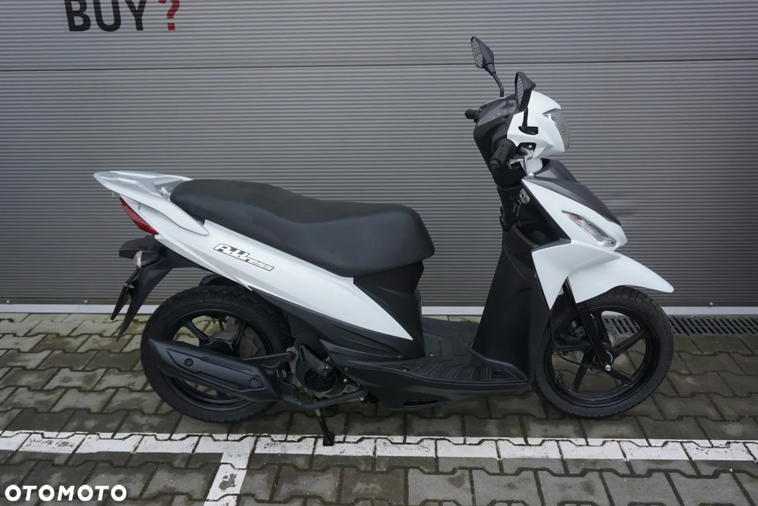 Suzuki Address - 2