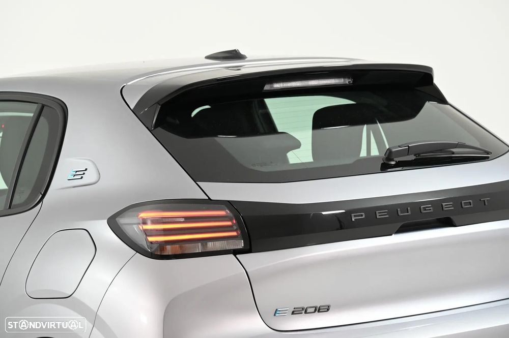 Peugeot e-208 50 kWh Active Pack - 14