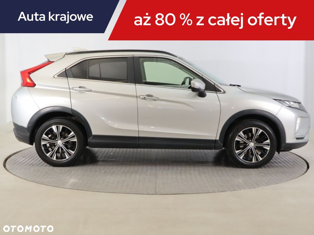 Mitsubishi Eclipse Cross - 8