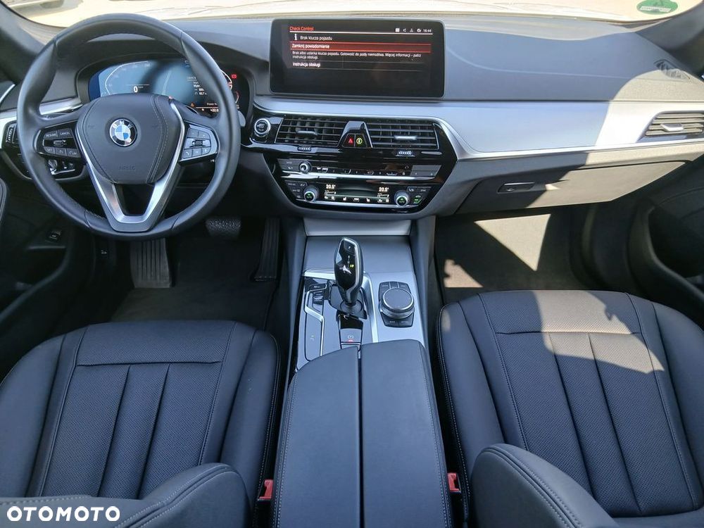 BMW Seria 5 - 18