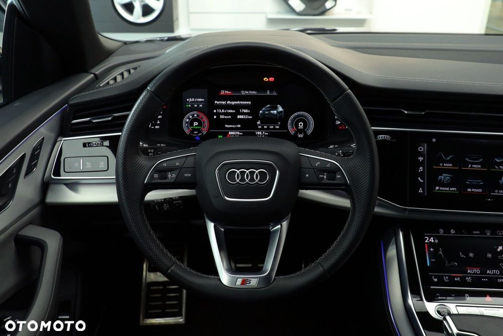 Audi Q8 55 TFSI mHEV Quattro Tiptronic - 25