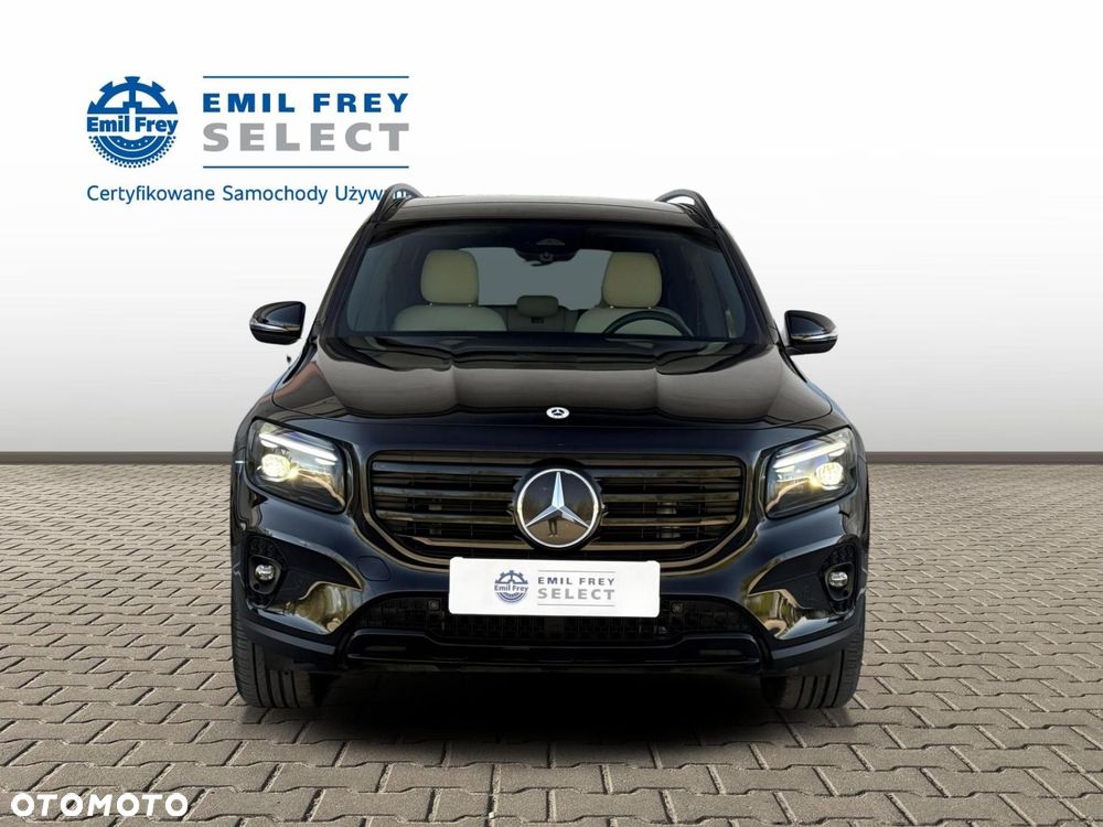 Mercedes-Benz GLB - 9