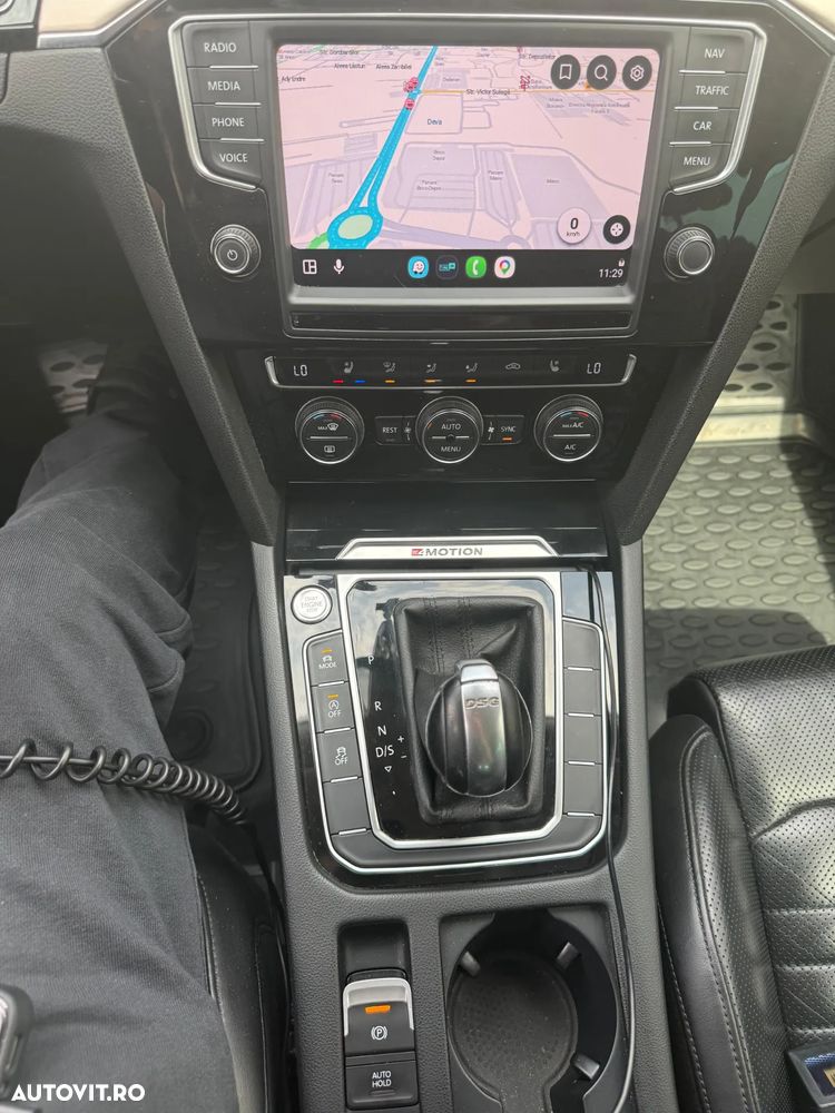 Volkswagen Passat 2.0 TDI SCR 4Motion DSG (BMT) Highline - 14
