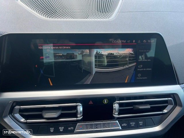 BMW 420 d Pack Desportivo M Auto - 24